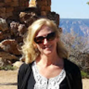 Meet your Posher, Claire